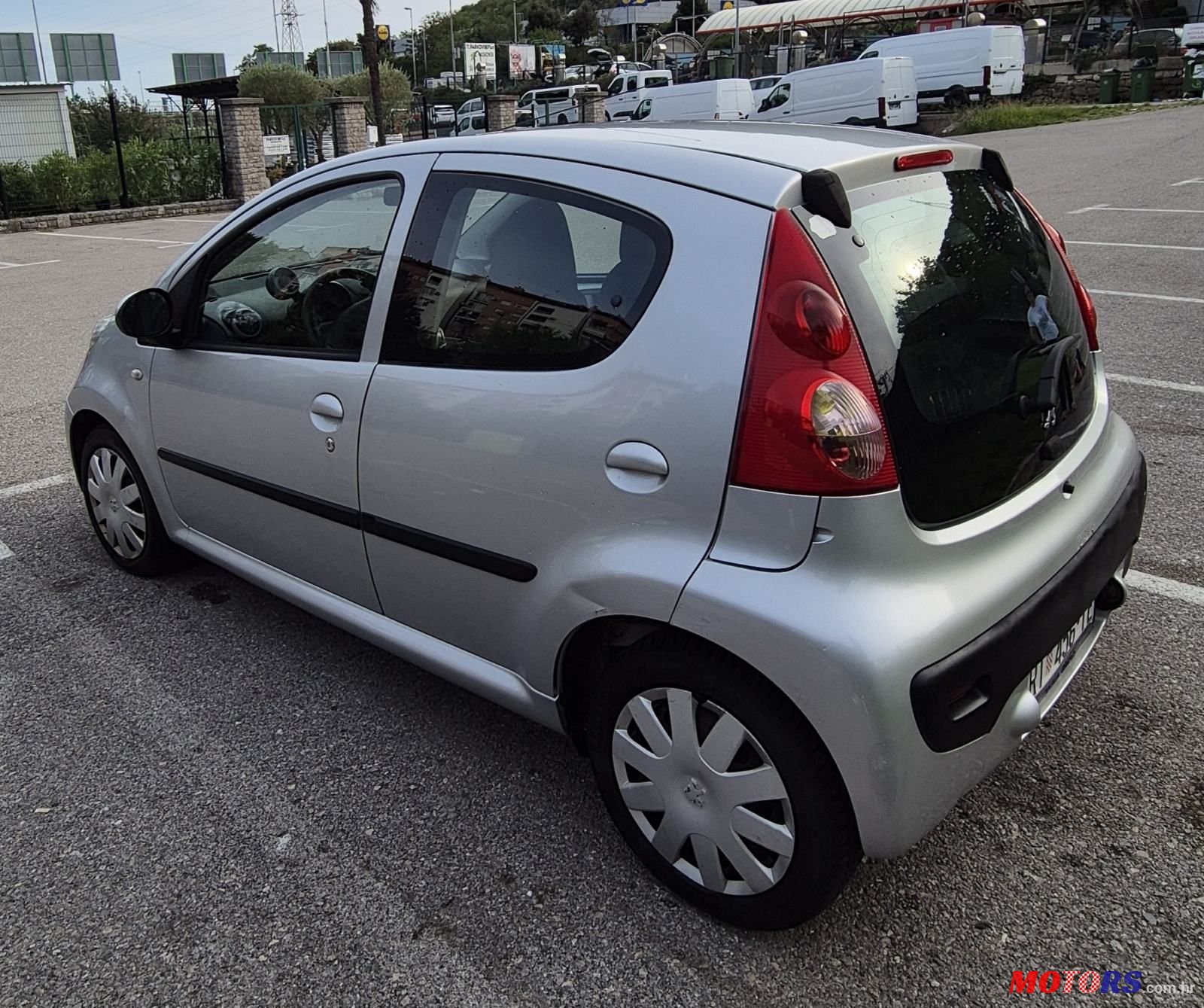 2006' Peugeot 107 1,4 Hdi photo #3
