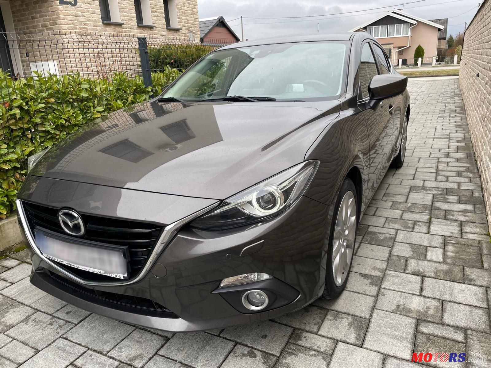 2014' Mazda 3 G100 photo #1