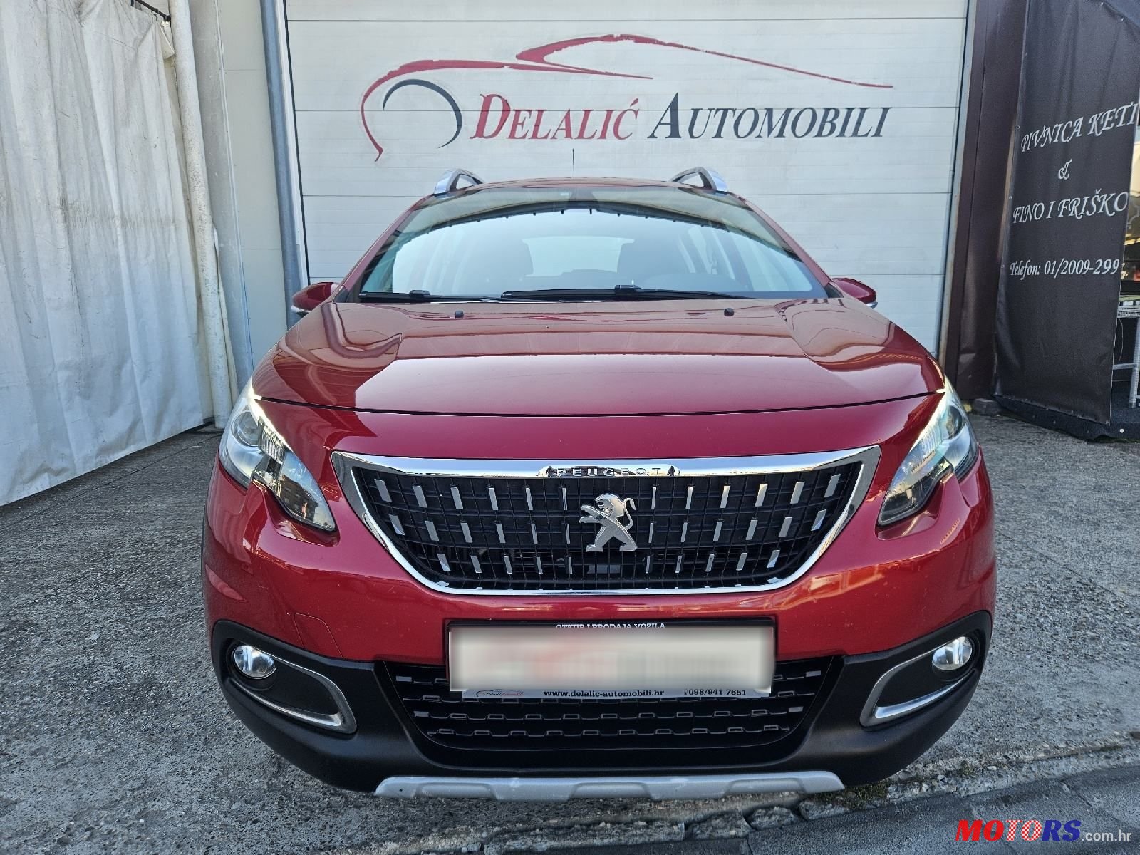 2018' Peugeot 2008 1,2 photo #3