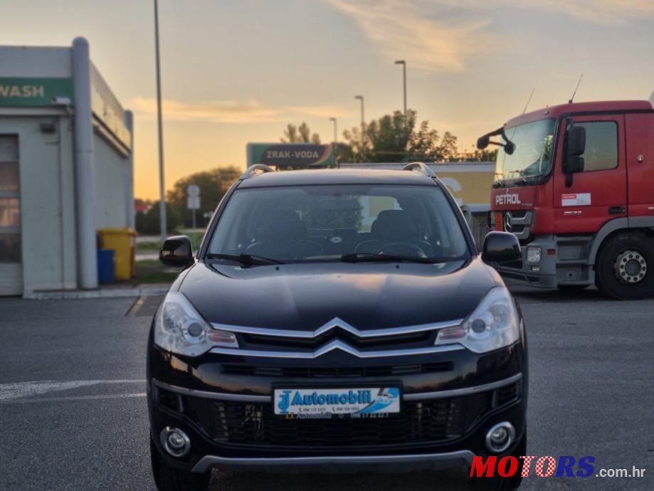 2009' Citroen C Crosser 2.4 photo #2