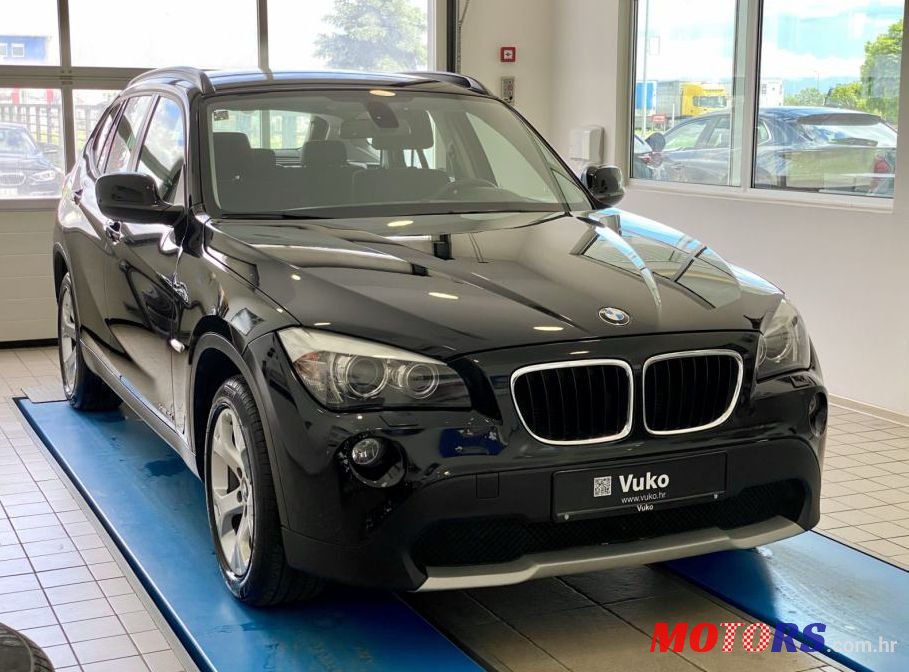 2012' BMW X1 Xdrive18D photo #1