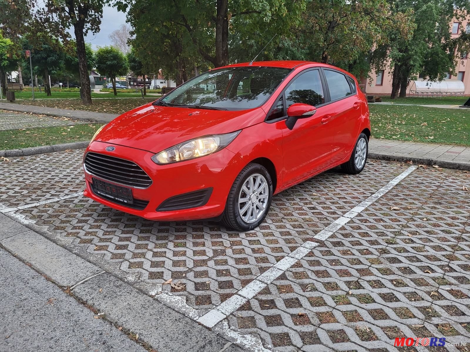 2014' Ford Fiesta 1,6 photo #1