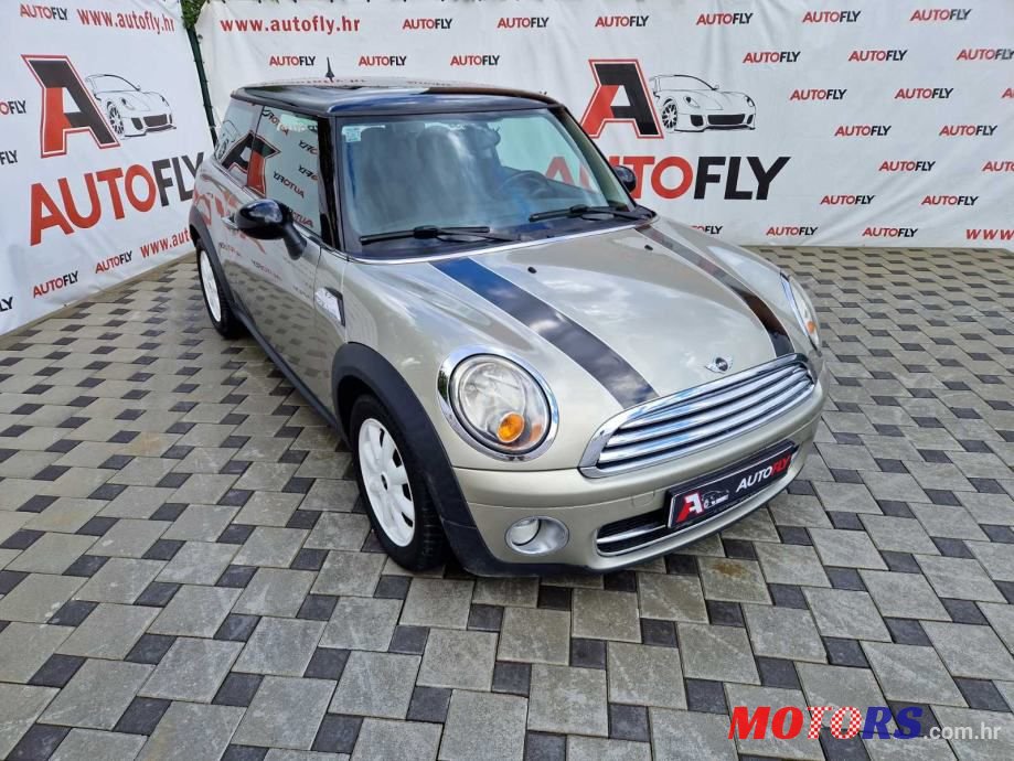 2007' MINI Cooper D photo #1