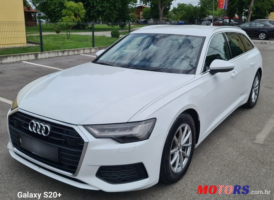 2019' Audi A6 Avant photo #2