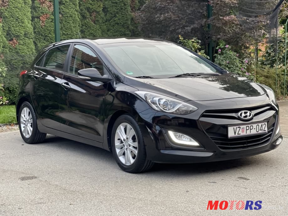 2013' Hyundai i30 photo #4