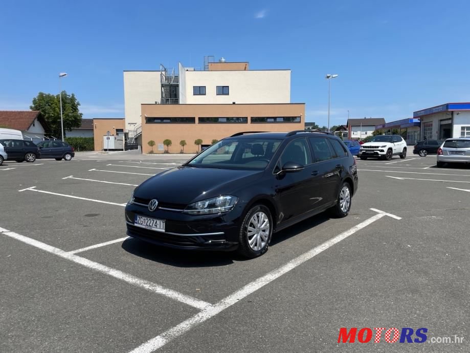 2017' Volkswagen Golf 7 2,0 Tdi photo #2