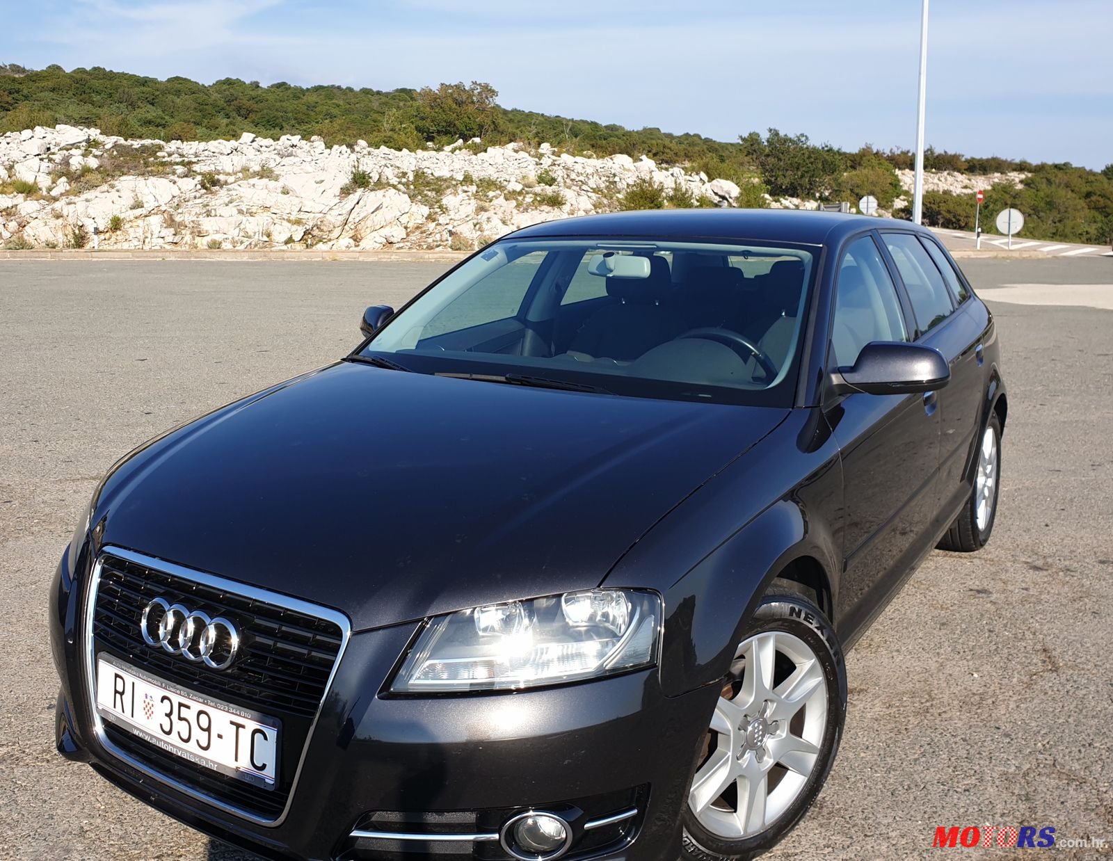 2012' Audi A3 photo #2