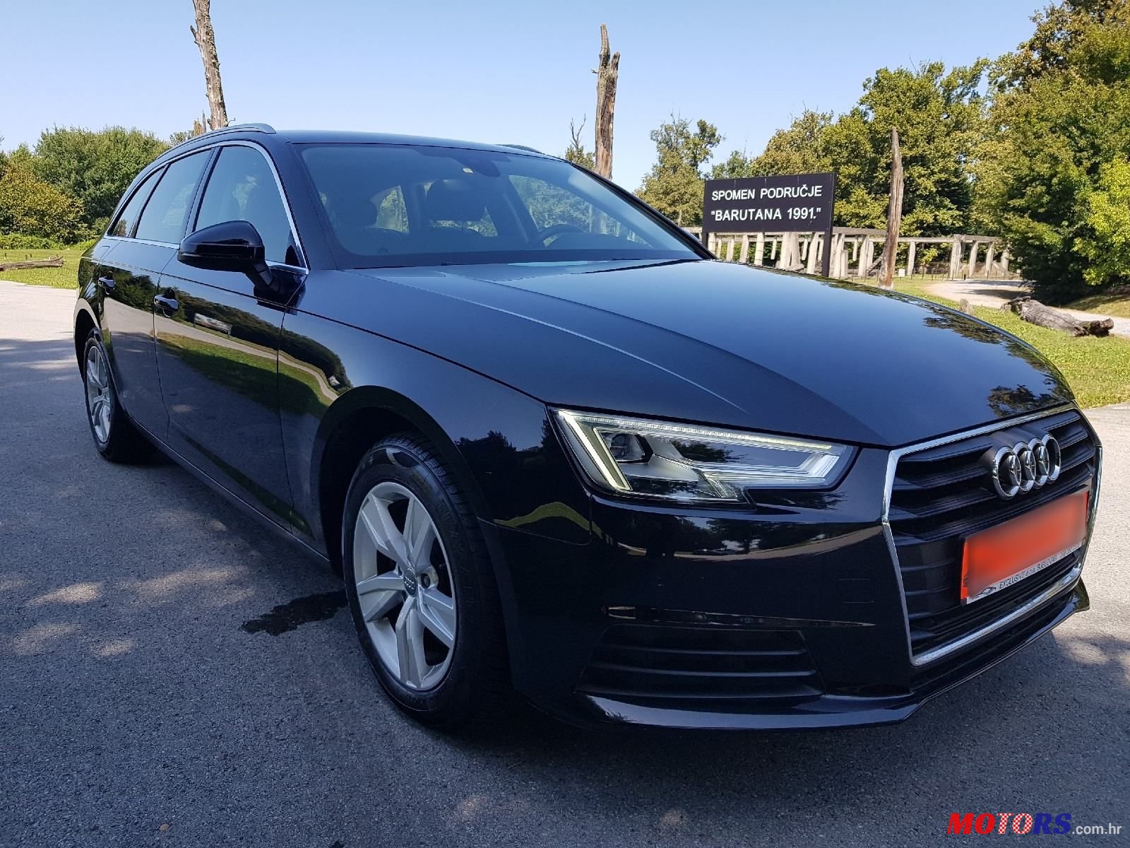2019' Audi A4 Avant photo #5