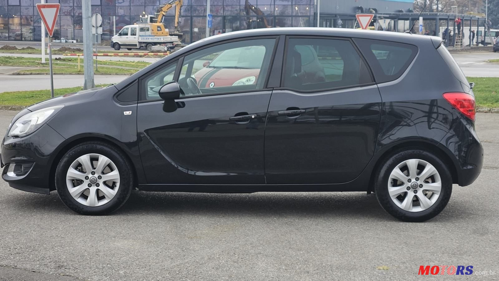 2016' Opel Meriva photo #4