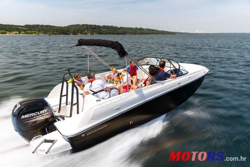 2021' Bayliner E7 photo #2