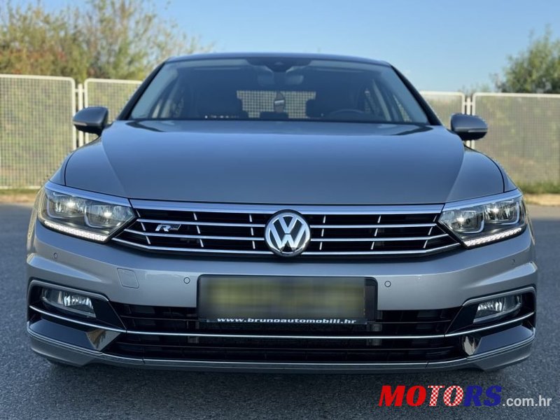 2016' Volkswagen Passat 2,0 Tdi Bmt Dsg photo #3