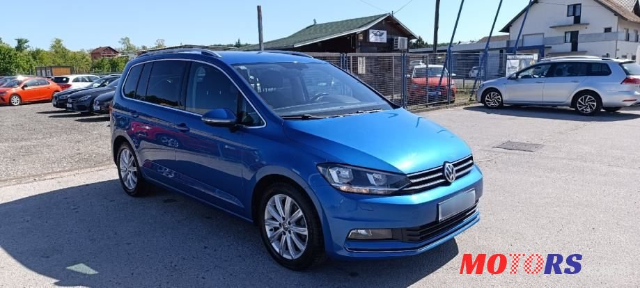 2019' Volkswagen Touran 2,0 Tdi photo #2