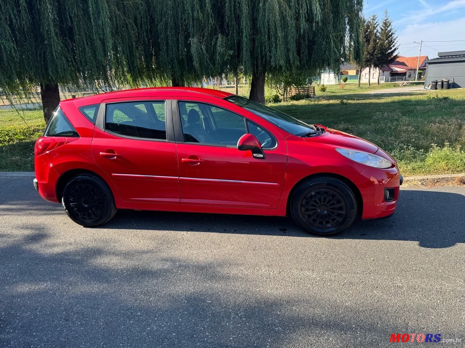 2013' Peugeot 207 Sw photo #6