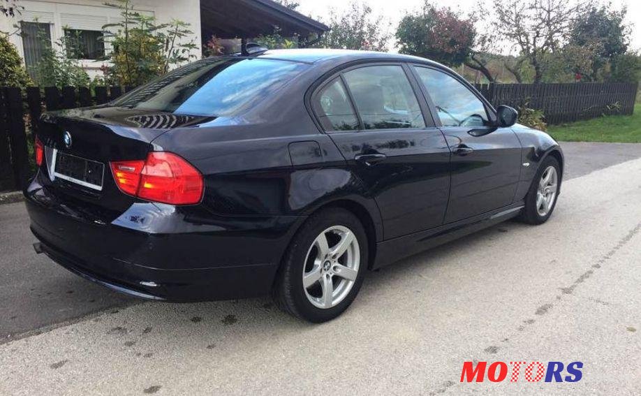 2009' BMW Serija 3 318D photo #4