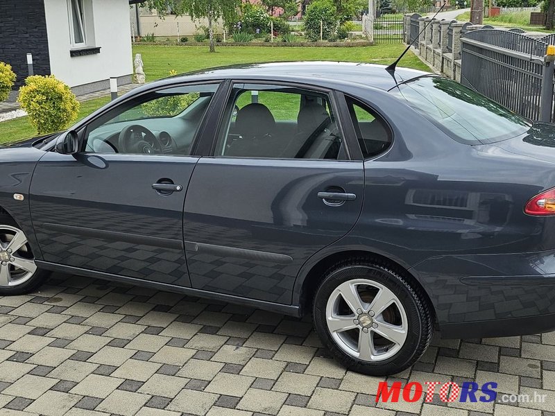 2008' SEAT Cordoba 1,4 Tdi photo #2