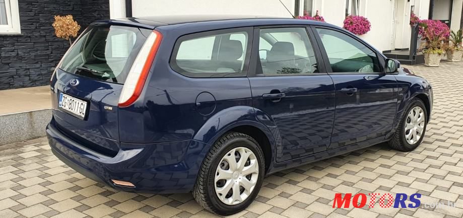 2008' Ford Focus Karavan photo #5