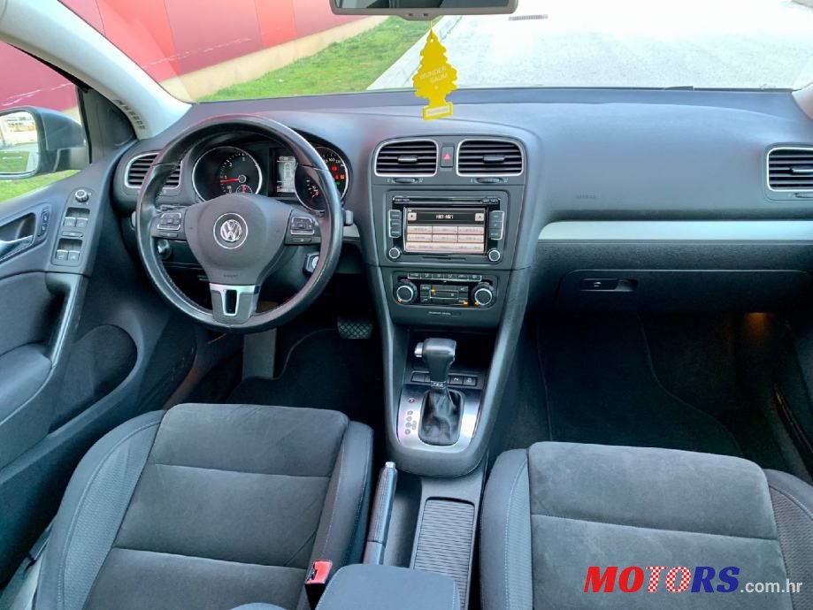 2010' Volkswagen Golf 6 1,6 Tdi photo #6