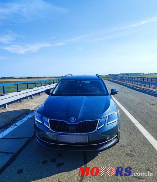 2019' Skoda Octavia 2,0 Tdi photo #2