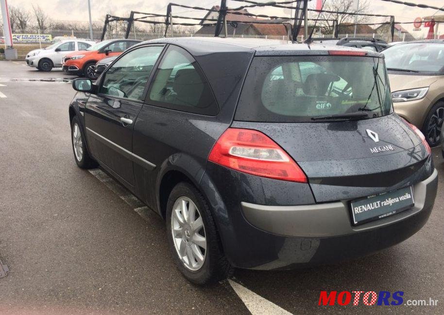 2008' Renault Megane Coupe 1,9 Dci Sport Fap photo #2