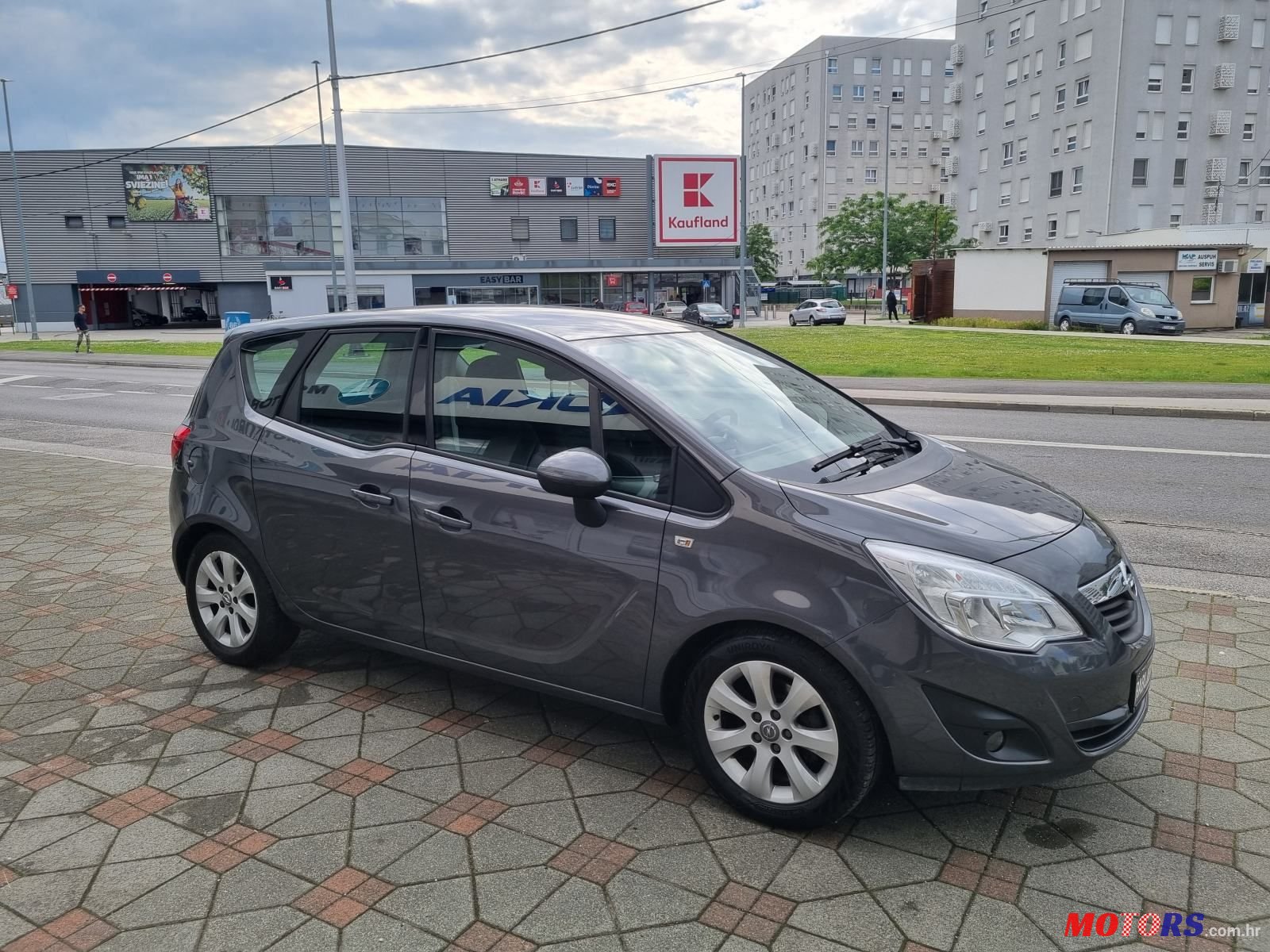 2011' Opel Meriva 1,3 Cdti photo #3