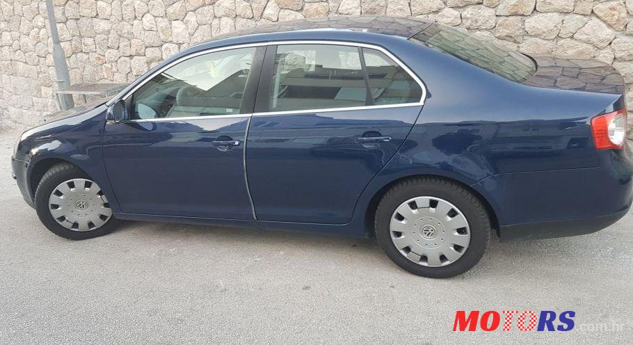 2010' Volkswagen Jetta 1,6 Tdi photo #1