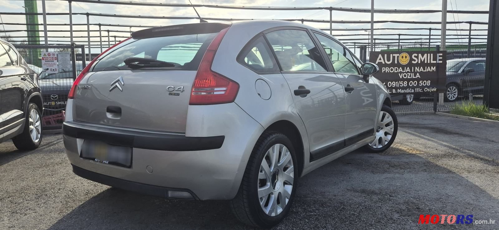2008' Citroen C4 1,6 I 16V photo #6