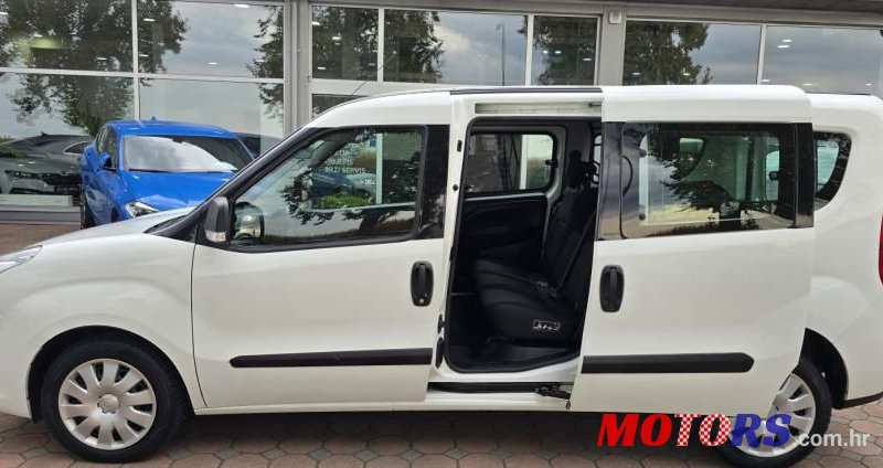 2018' Opel Combo 1.6 Cdti photo #3