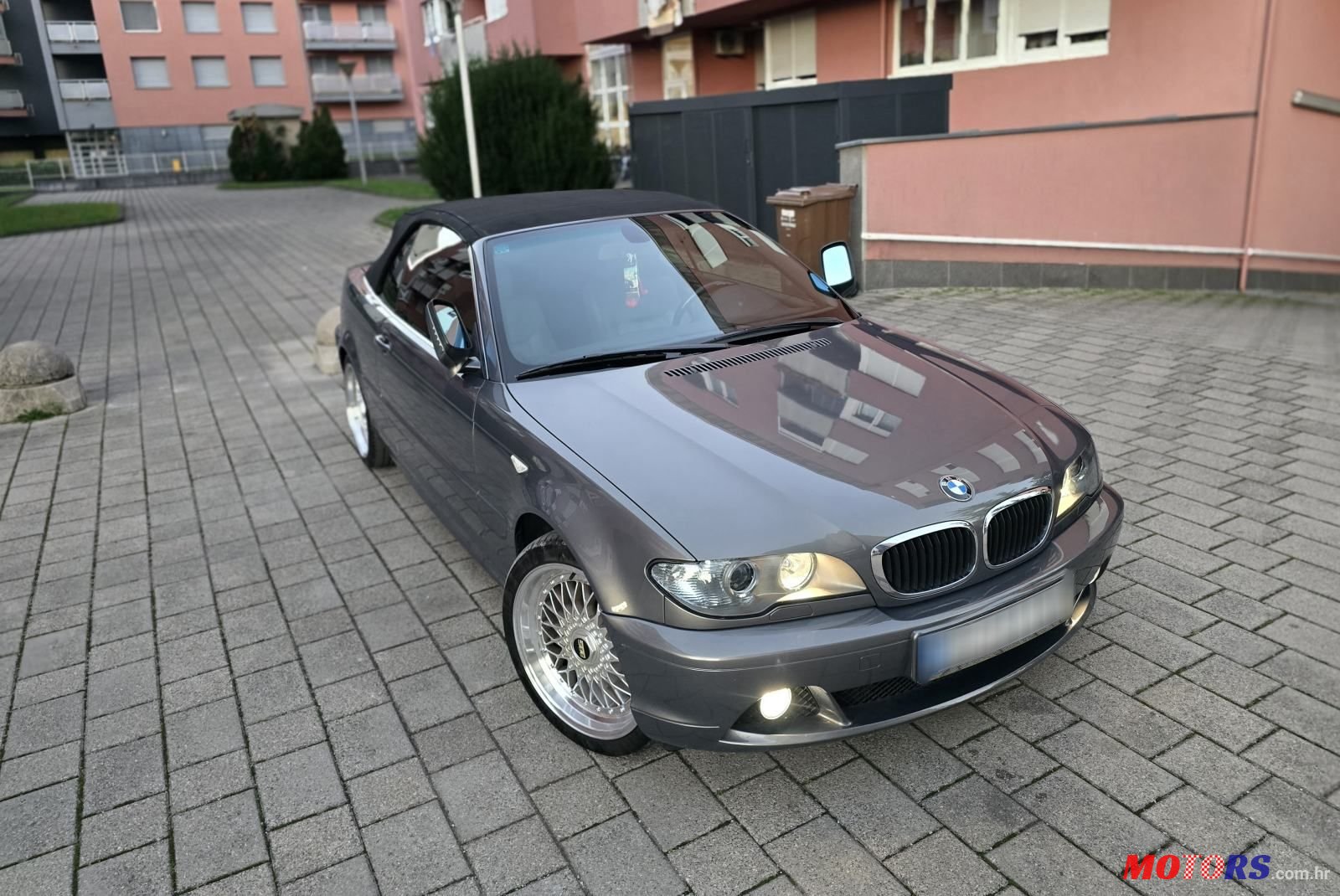 2005' BMW Serija 3 318Ci photo #2