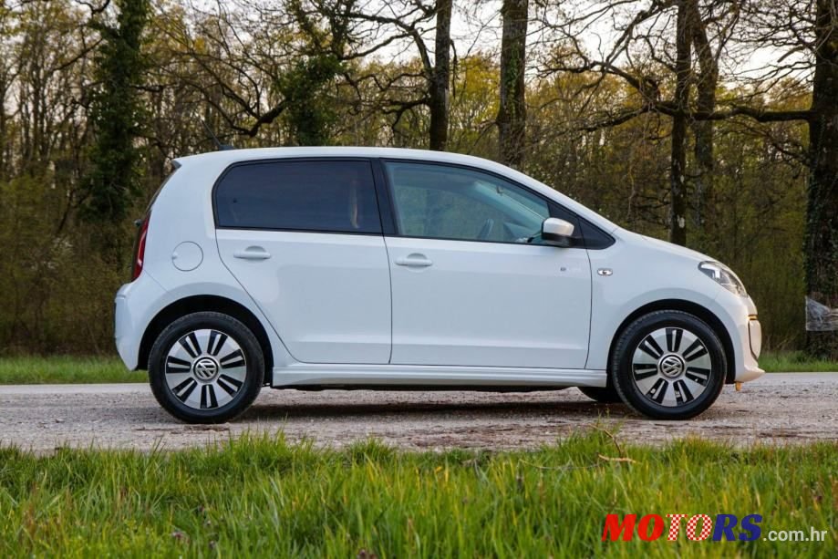 2015' Volkswagen Up! E-Up! photo #1