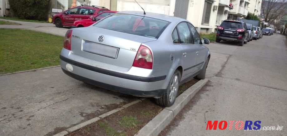 2004' Volkswagen Passat 1,9 Tdi photo #4