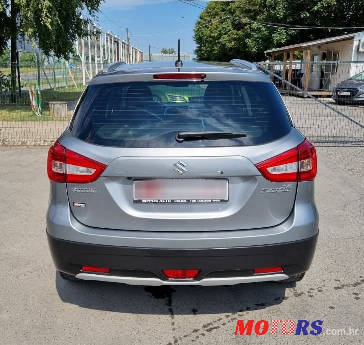 2017' Suzuki SX4 S-Cross photo #5