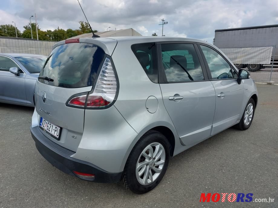 2015' Renault Scenic Dci photo #4