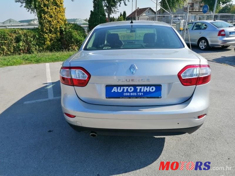 2014' Renault Fluence photo #6