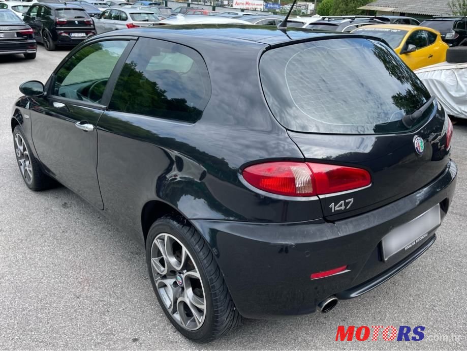 2008' Alfa Romeo 147 photo #4