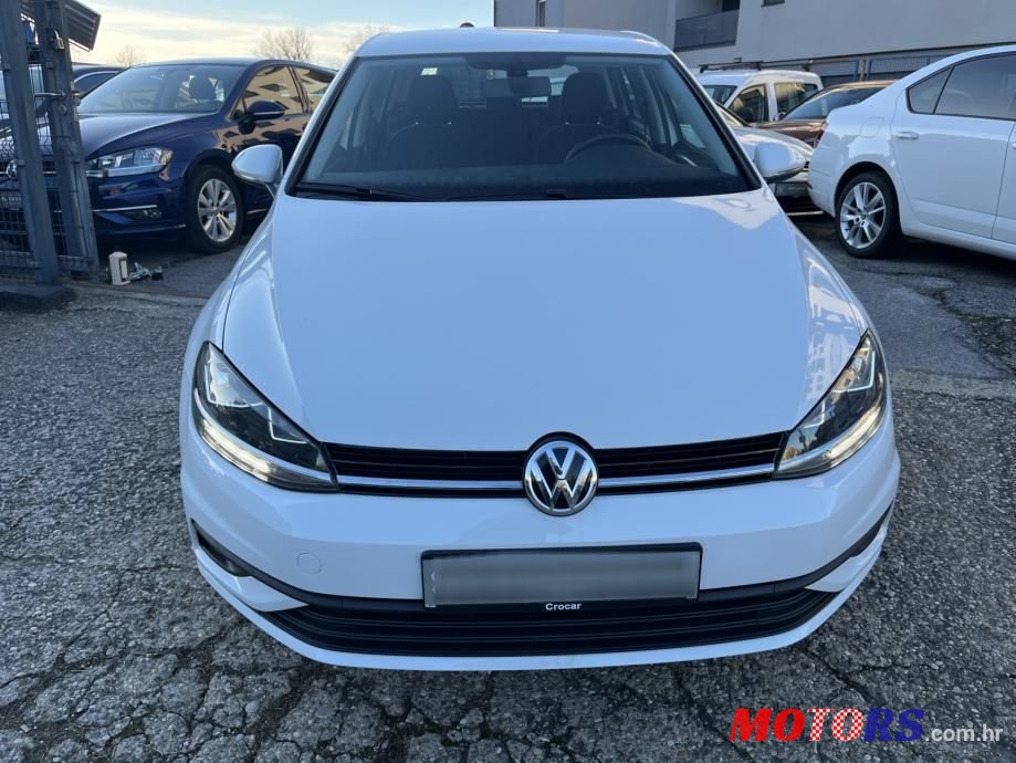 2017' Volkswagen Golf 7 1,6 Tdi photo #2