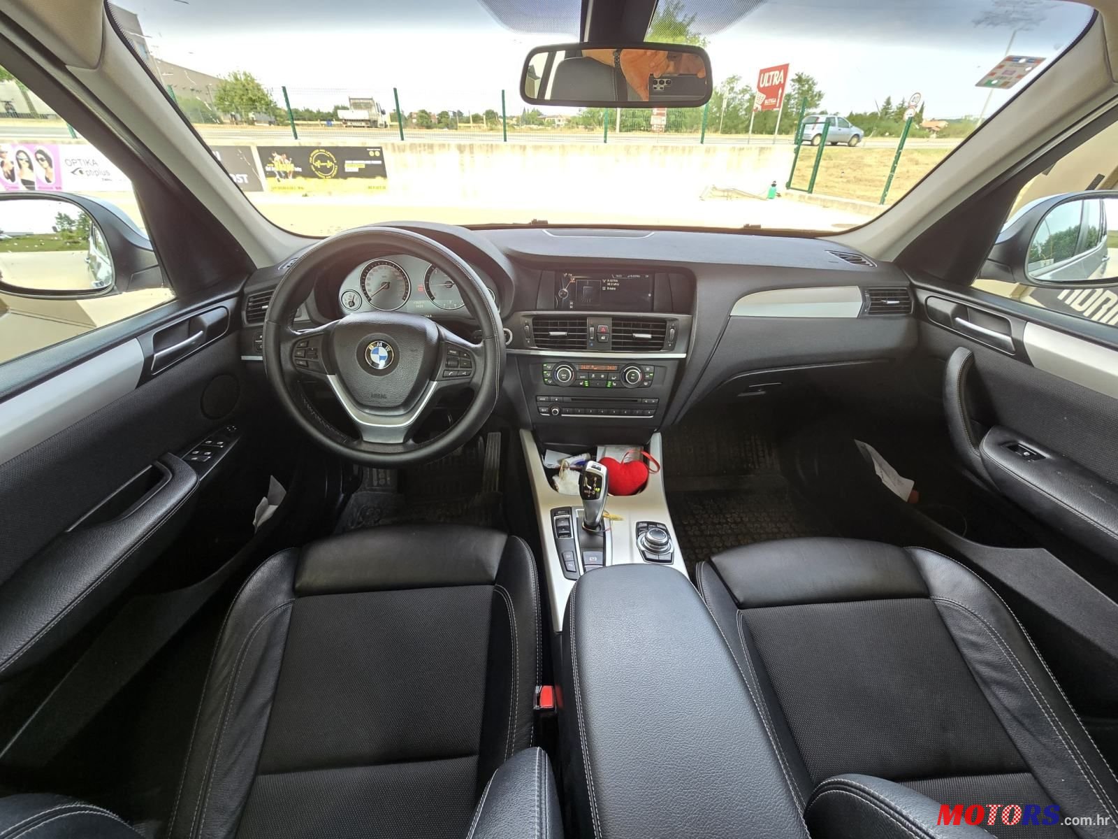 2013' BMW X3 Xdrive20D photo #4