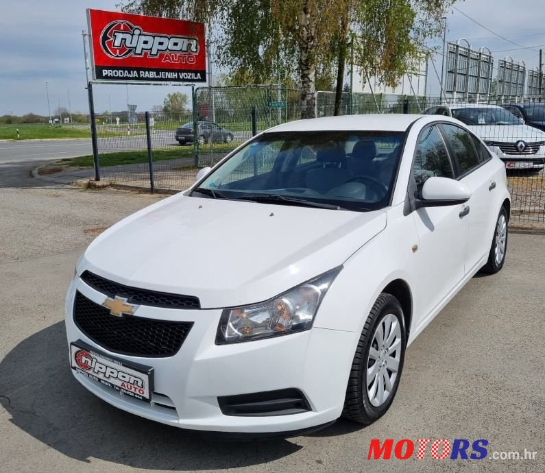 2010' Chevrolet Cruze 1,6 photo #1