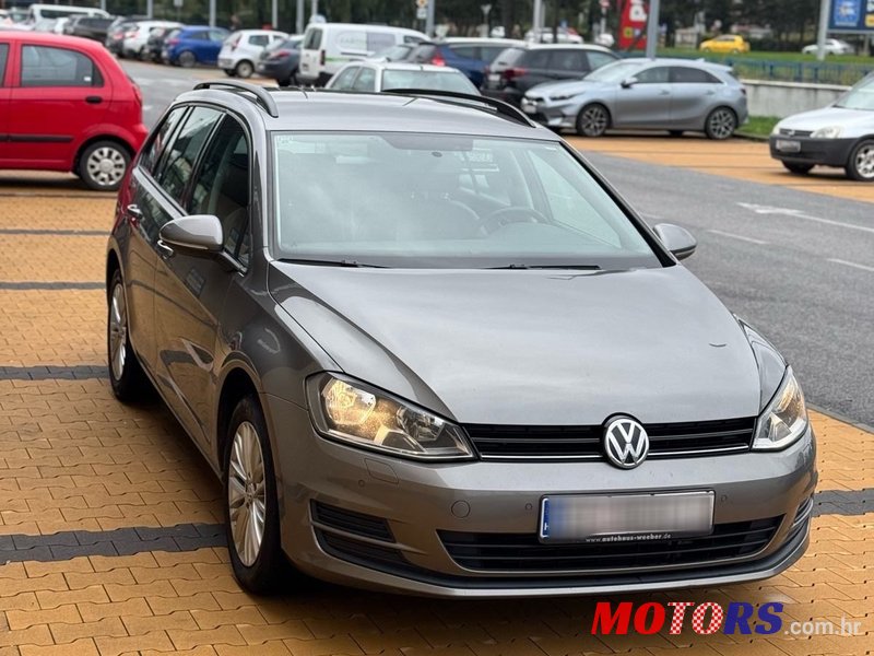 2015' Volkswagen Golf VII Variant photo #6