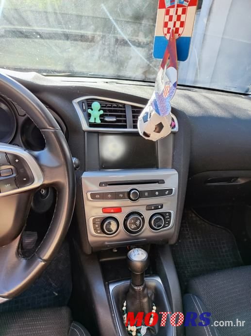 2015' Citroen C4 1,6 Bluehdi photo #5