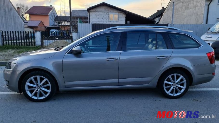 2016' Skoda Octavia Combi 1,6 Tdi photo #1