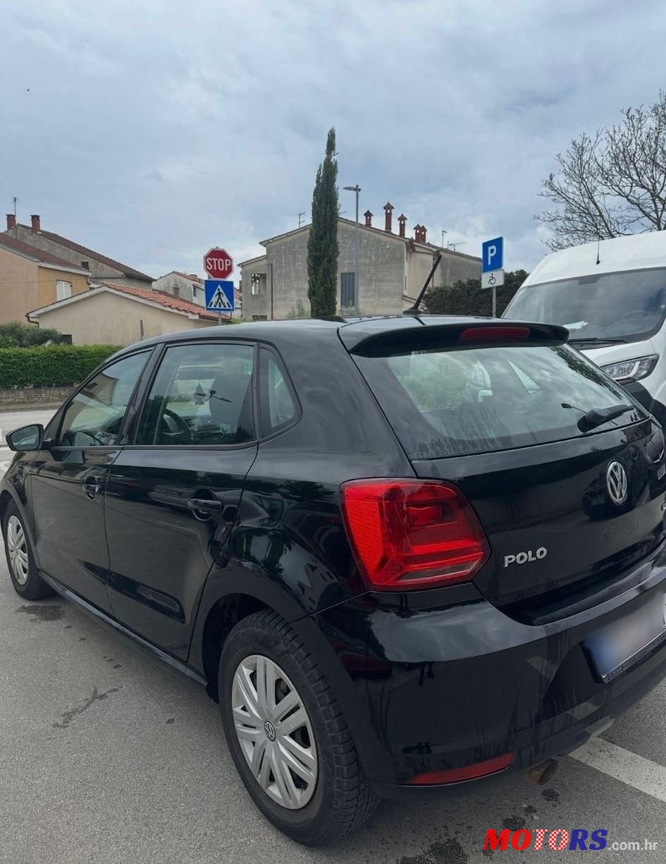 2015' Volkswagen Polo 1,4 Tdi Bmt photo #6