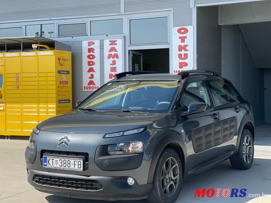 2016' Citroen C4 Cactus photo #2