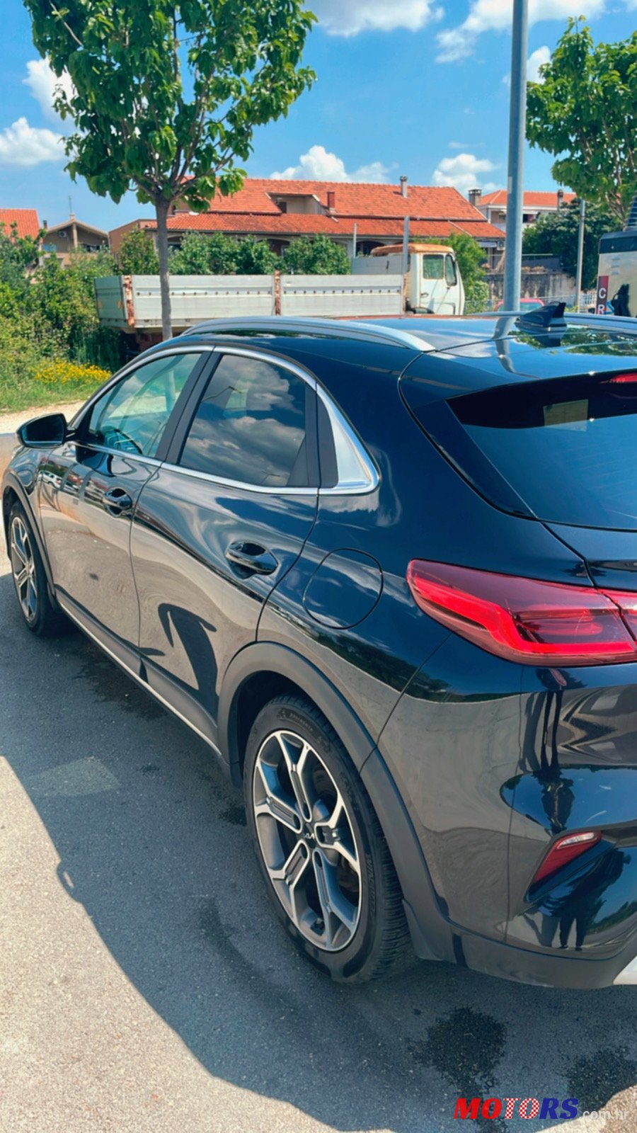 2021' Kia XCeed photo #3