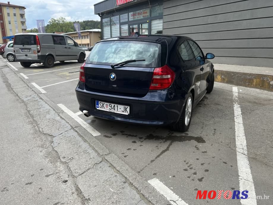 2008' BMW Serija 1 118D photo #2