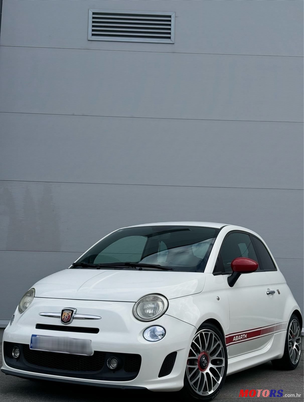 2009' Fiat 500 Abarth photo #1