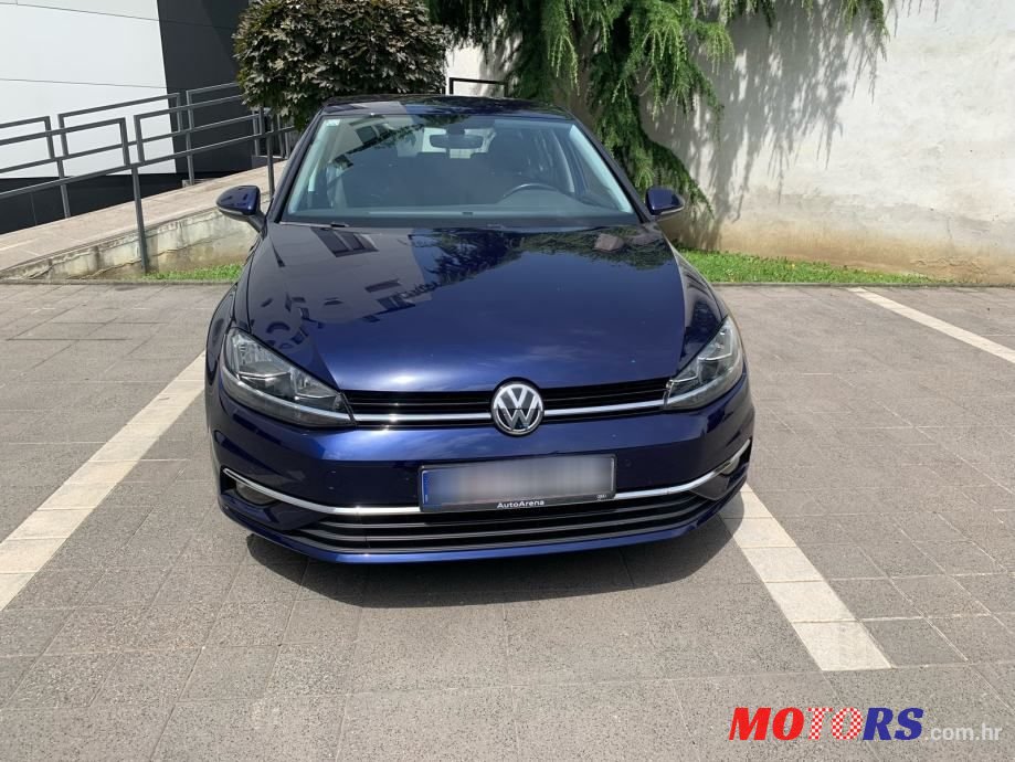 2019' Volkswagen Golf 7 1,6 Tdi photo #1