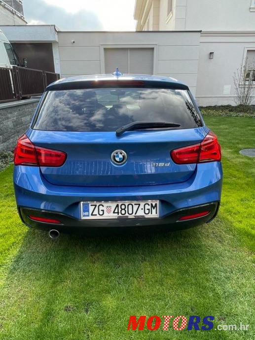 2017' BMW Serija 1 118D photo #4