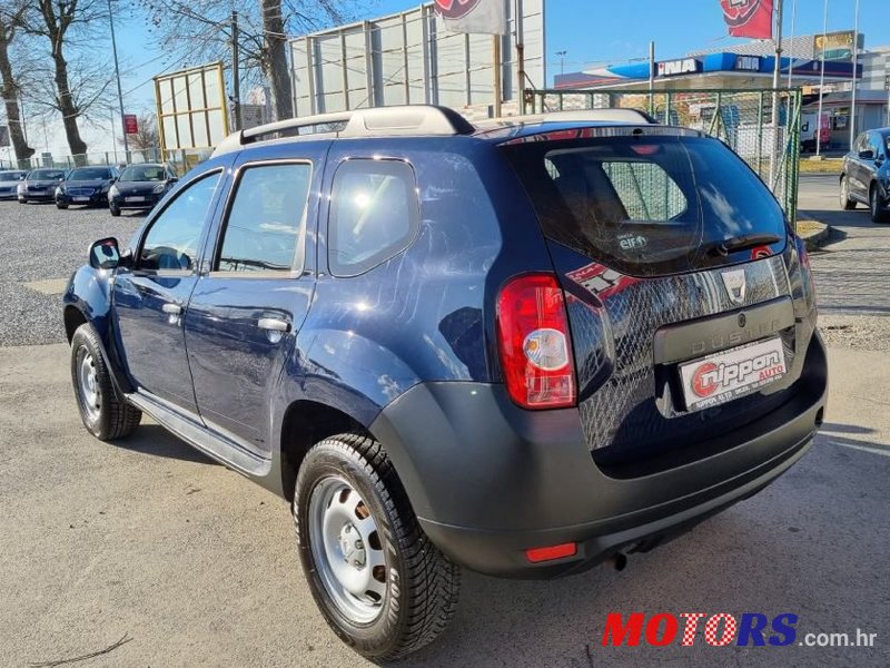 2010' Dacia Duster 1,6 16V photo #4