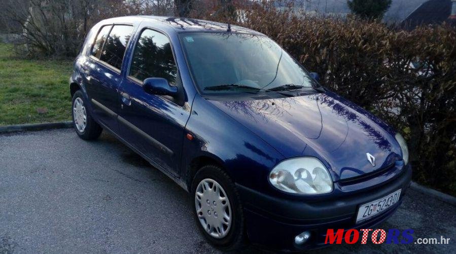 2001' Renault Clio 1,2 photo #1