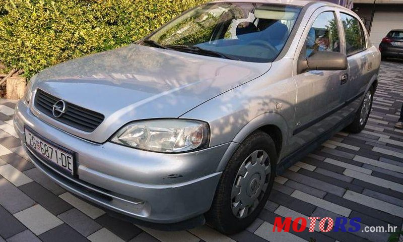 2007' Opel Astra 1,4 16V photo #1